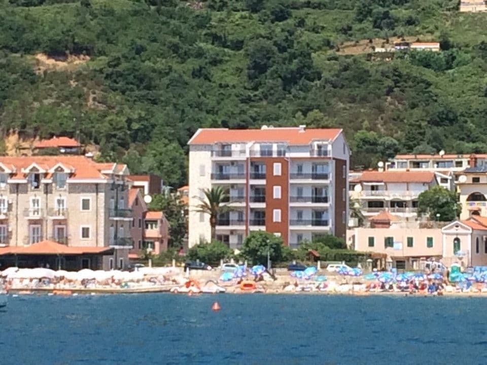 Квартира в Херцег-Нови, Черногория, 65 м2