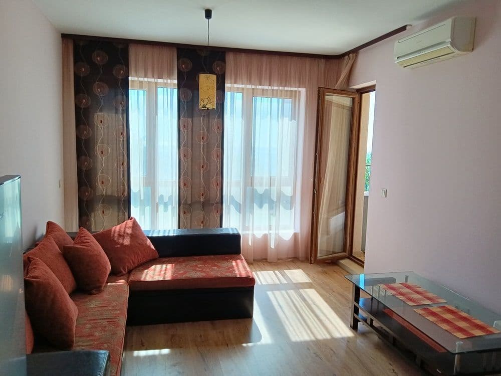 Квартира в Варне, Болгария, 68 м², фото 2