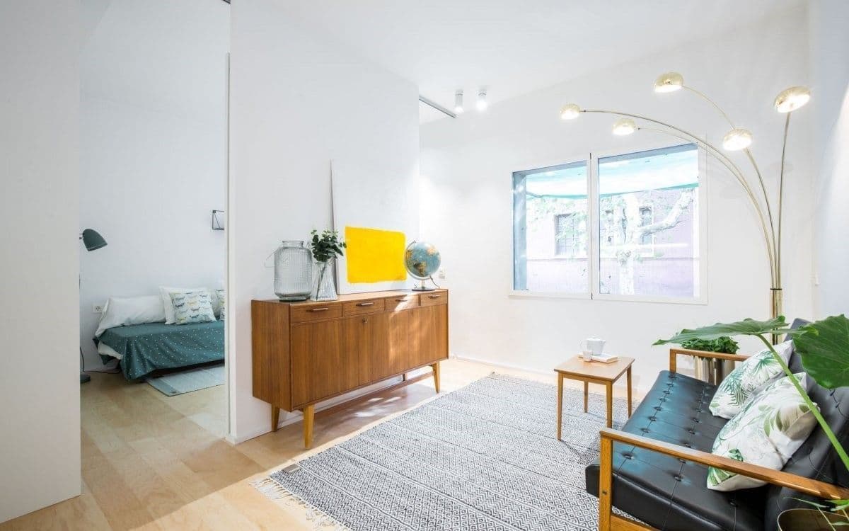 Квартира в Барселоне, Испания, 70 м², фото 2