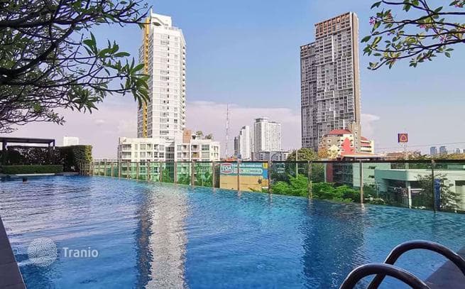 2-комнатные апартаменты в кондо в Чатучаке, Таиланд, фото 2