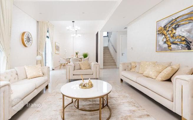 Комплекс таунхаусов Nasma Residences с бассейном, школой и клубом, Шарджа, ОАЭ, фото 4