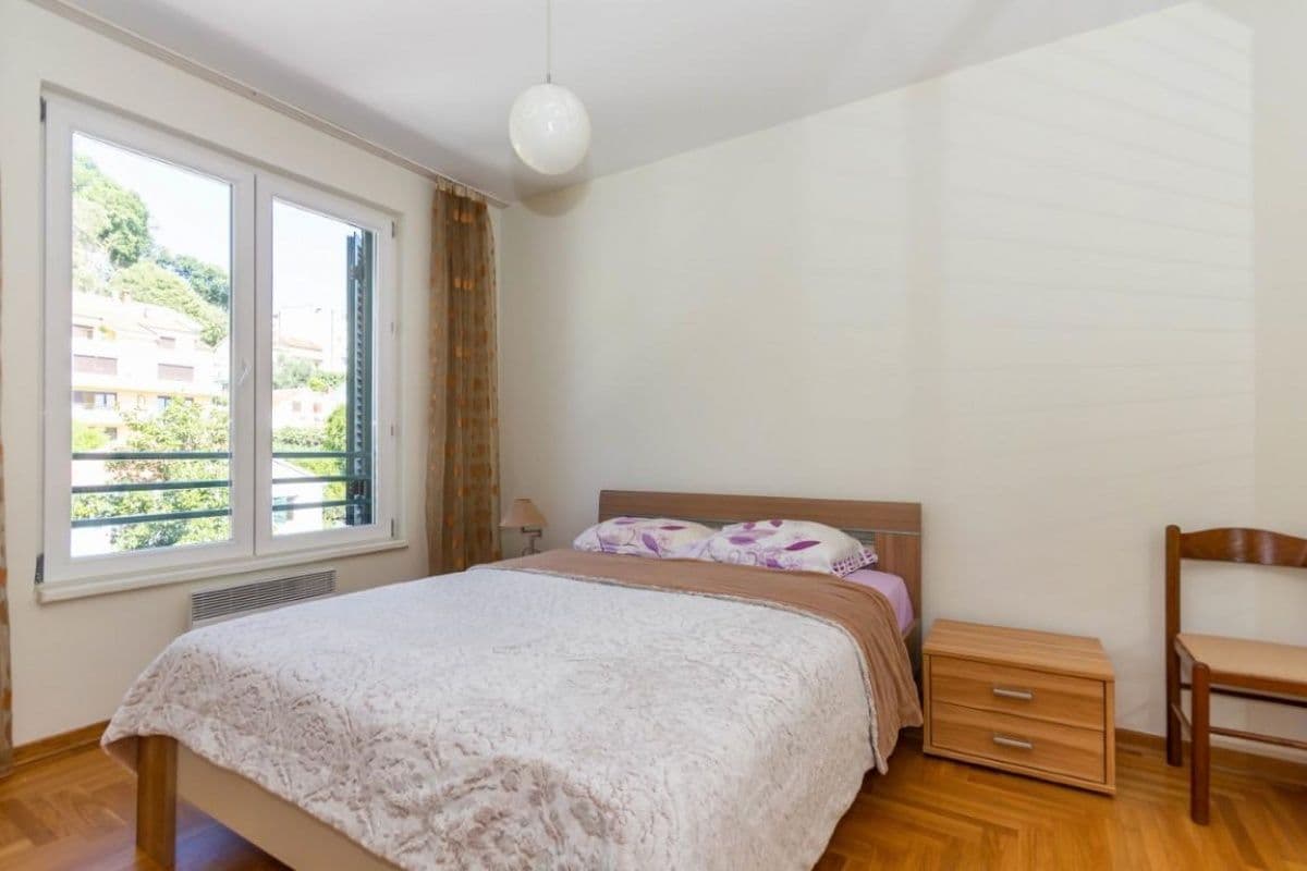 Квартира в Херцег-Нови, Черногория, 120 м², фото 5