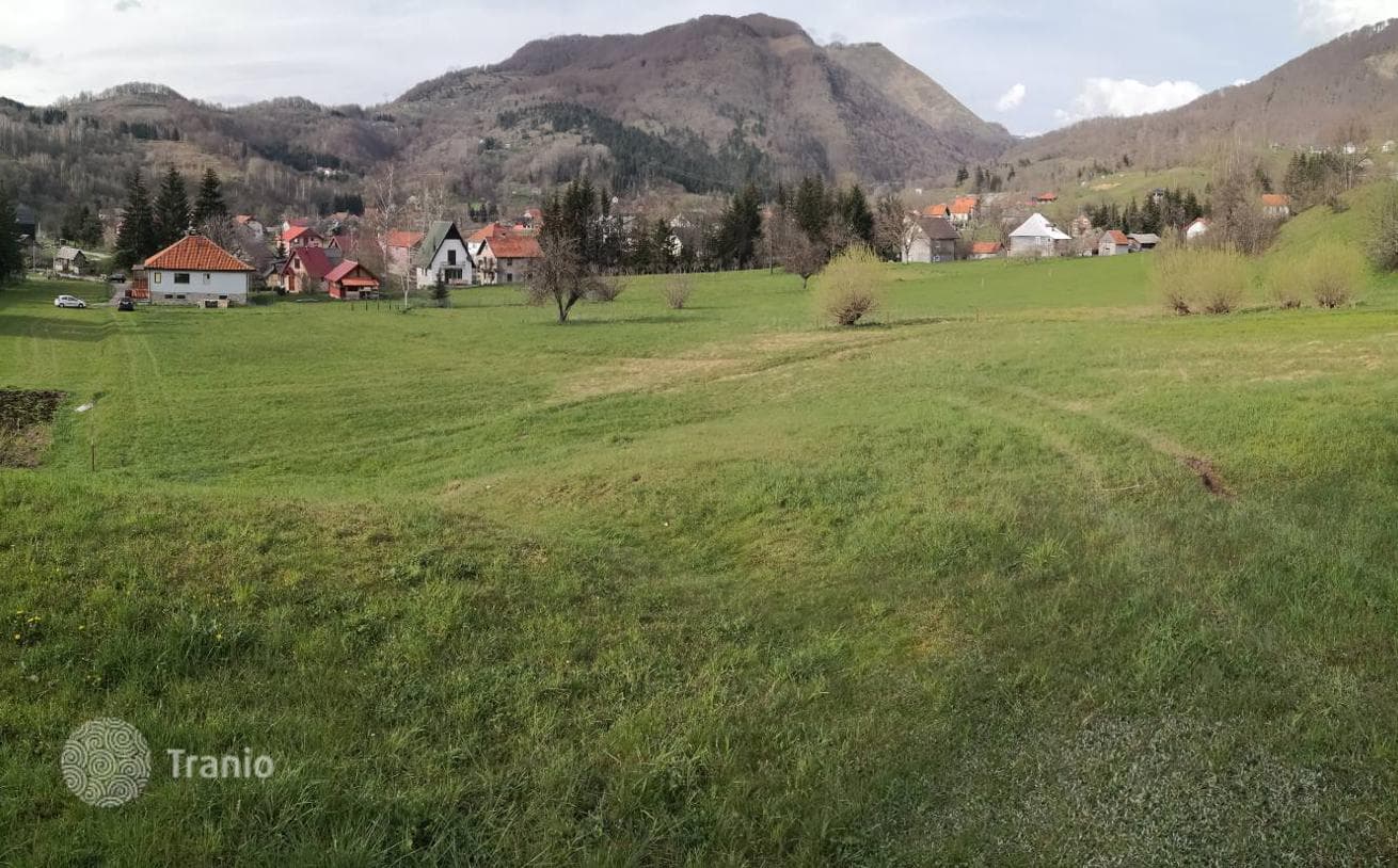Три земельных участка недалеко от центра Колашина, Черногория, фото 5