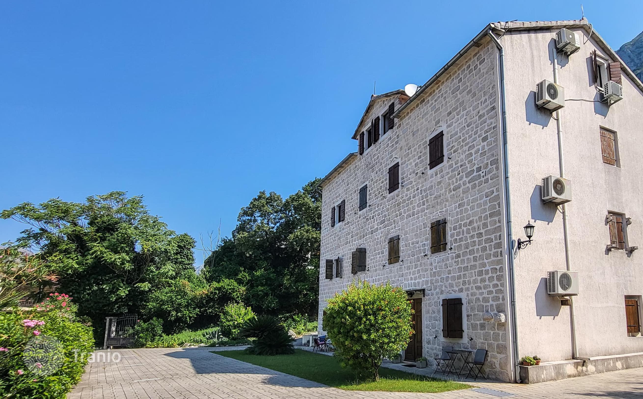 2-комнатная квартира 82 м² в Доброте, Черногория, фото 5