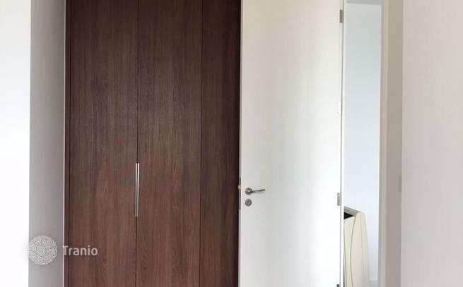 2-комнатные апартаменты в кондо в Патхум Ване, Таиланд