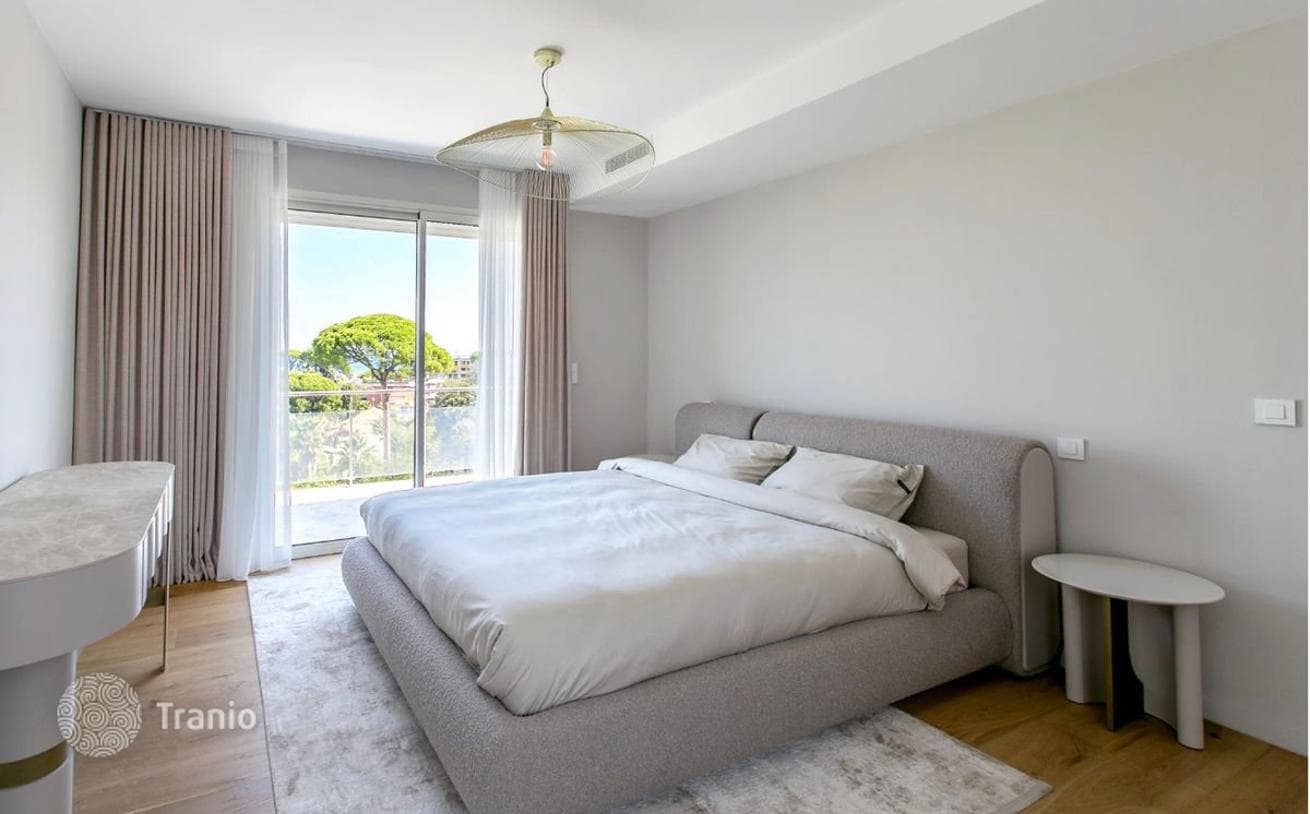 10-комнатная вилла 320 м² в Кап д'Антиб, фото 2